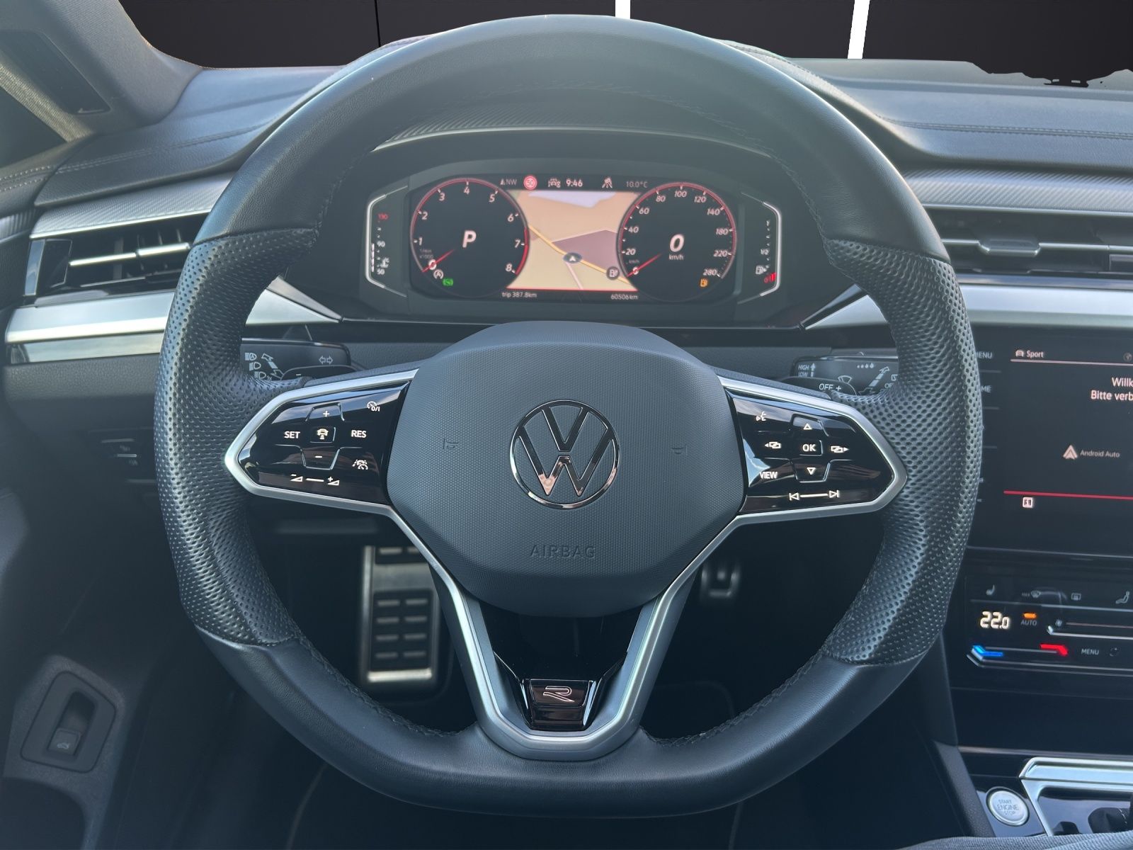 Fahrzeugabbildung Volkswagen Arteon SB R-Line 4M TSI DSG IQ.Light ACC AHK STH