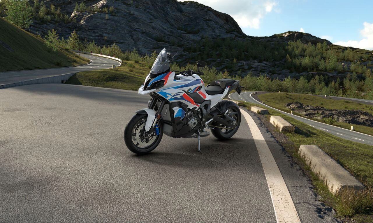 Fahrzeugabbildung BMW M 1000 XR