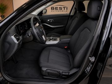 BMW 318 - 12