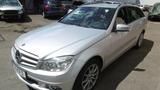 Mercedes-Benz C 180  T-Modell   Kompressor BlueEfficiency - Mercedes-Benz C 180: Blueefficiency Kompressor