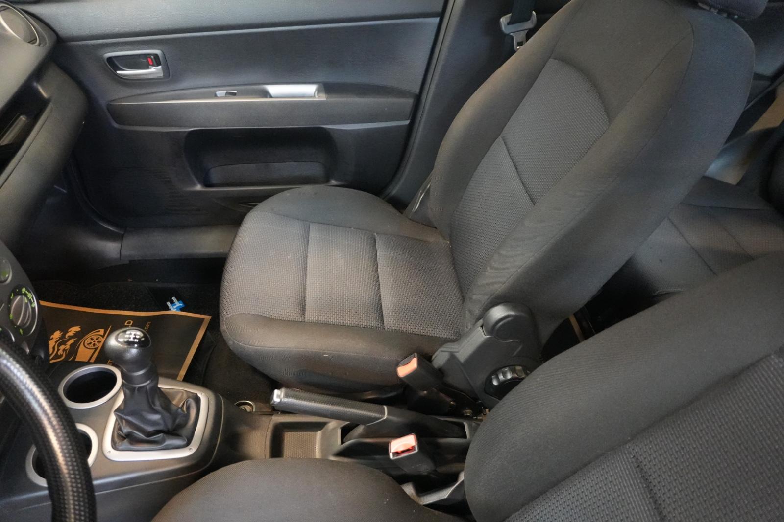 Mazda 2 Lim. 1.4 Active PDC Klima
