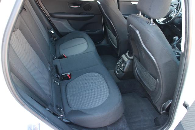 BMW 218d Active Tourer Sport Line – Bild 11