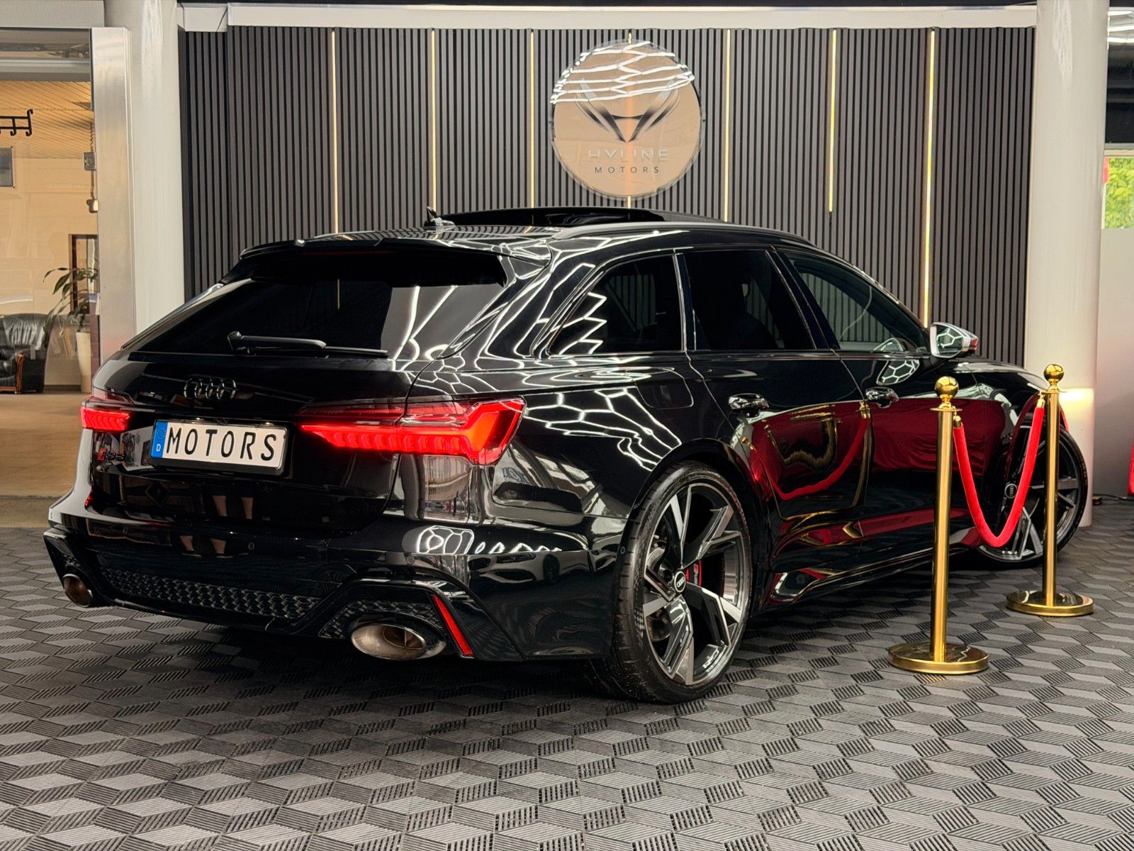Audi RS6 AVANT QUATTRO MATRIX CARBON PANO HUD B&O 360 foto 7