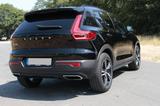 Volvo T4 AWD R-Design LED/Navi/Pano/360°/SHZ/H&K/AHK - Volvo XC40: R Design