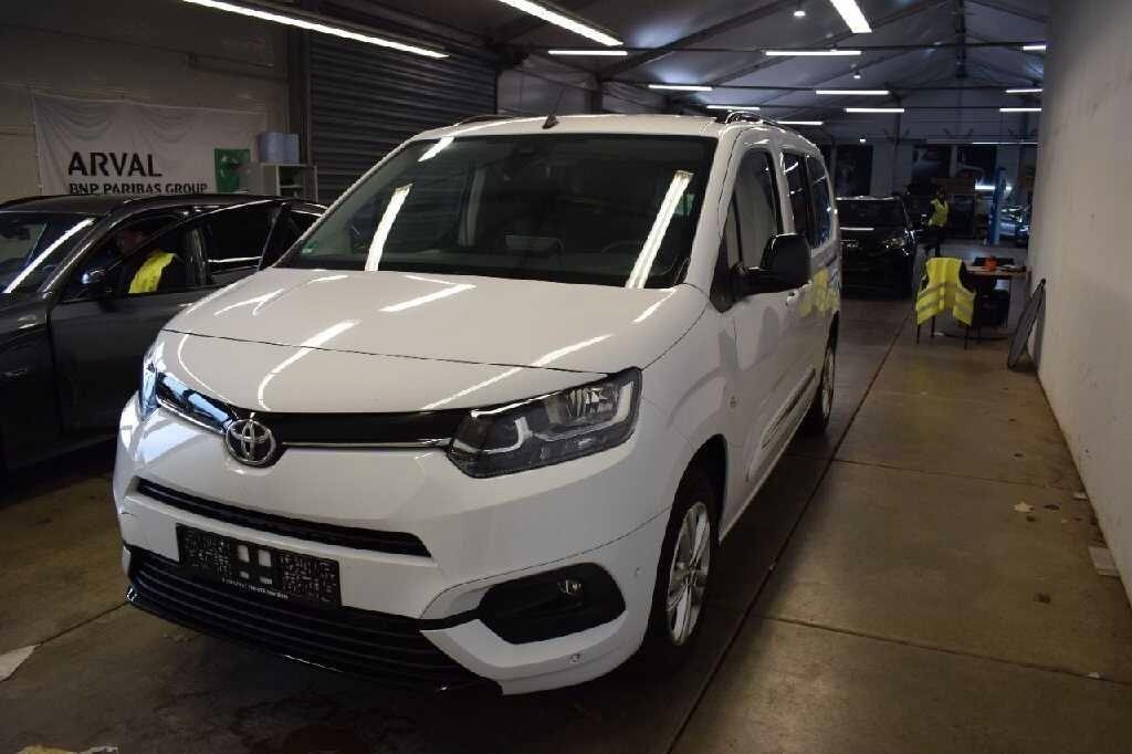Toyota Proace City Verso L2 Team D