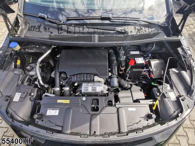 Fahrzeugabbildung Peugeot 3008 1.2 PureTech 130, Allure Pack