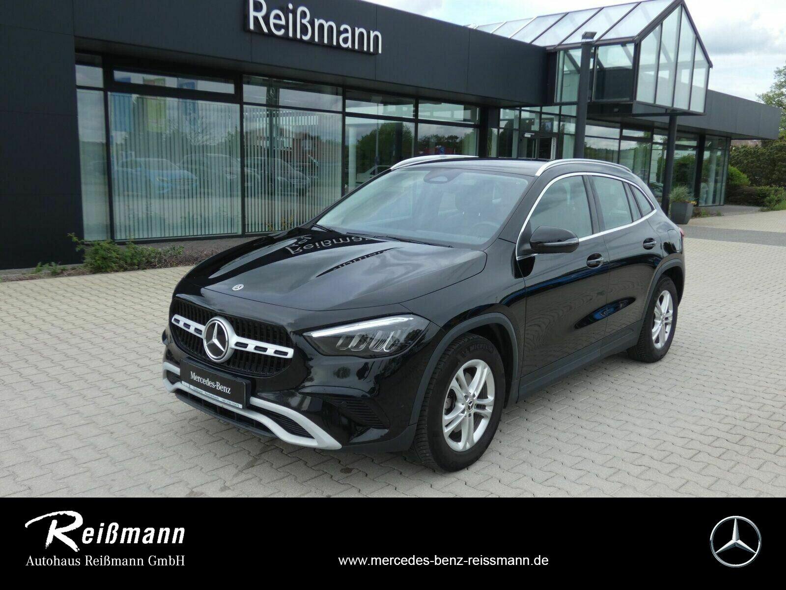 Mercedes-Benz GLA 180 Navi/Autom./Klima/LED/Park-Assist.