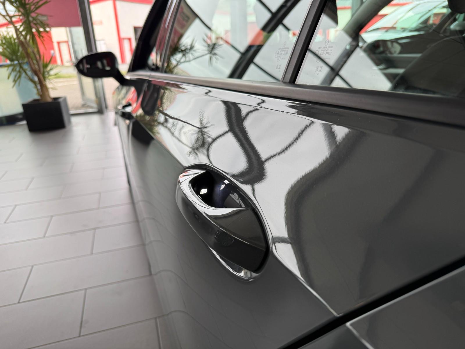Volkswagen Golf VIII Variant 1.5 eTSI,PDC,Navi,LED,AHK,1Hd, миниатюра 15