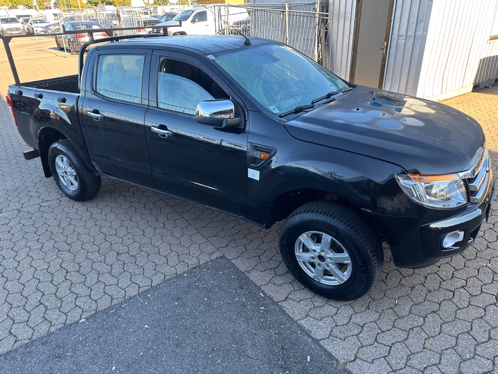 Ford Ranger Double Cabine  2.2 150ch BVM - 4x4 - Climatisation - Attelage - Sièges chauffants