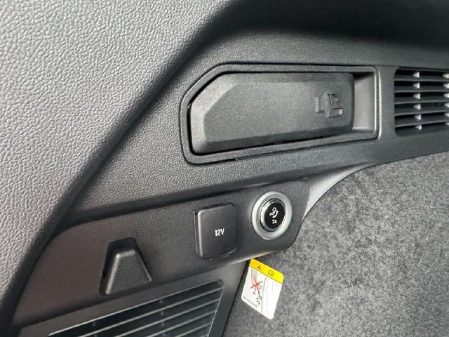 Ford Kuga 2.0 ST-Line X NaviB&OAHK