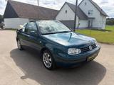 Volkswagen Golf 2.0 Benzin TÜV NEU - Volkswagen Golf aus 2002: Cabrio