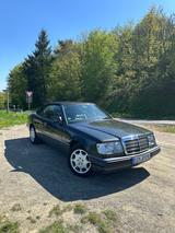 Mercedes-Benz Oldtimer 300 CE 24 Cabrio Unikat Liebhaberstück - gebrauchte Mercedes-Benz E 300 aus dem Jahr 1993