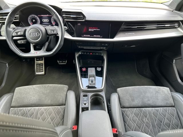 Fahrzeugabbildung Audi S3 Sportback 2.0 TFSI QUATTRO MATRIX SOUND NAVI