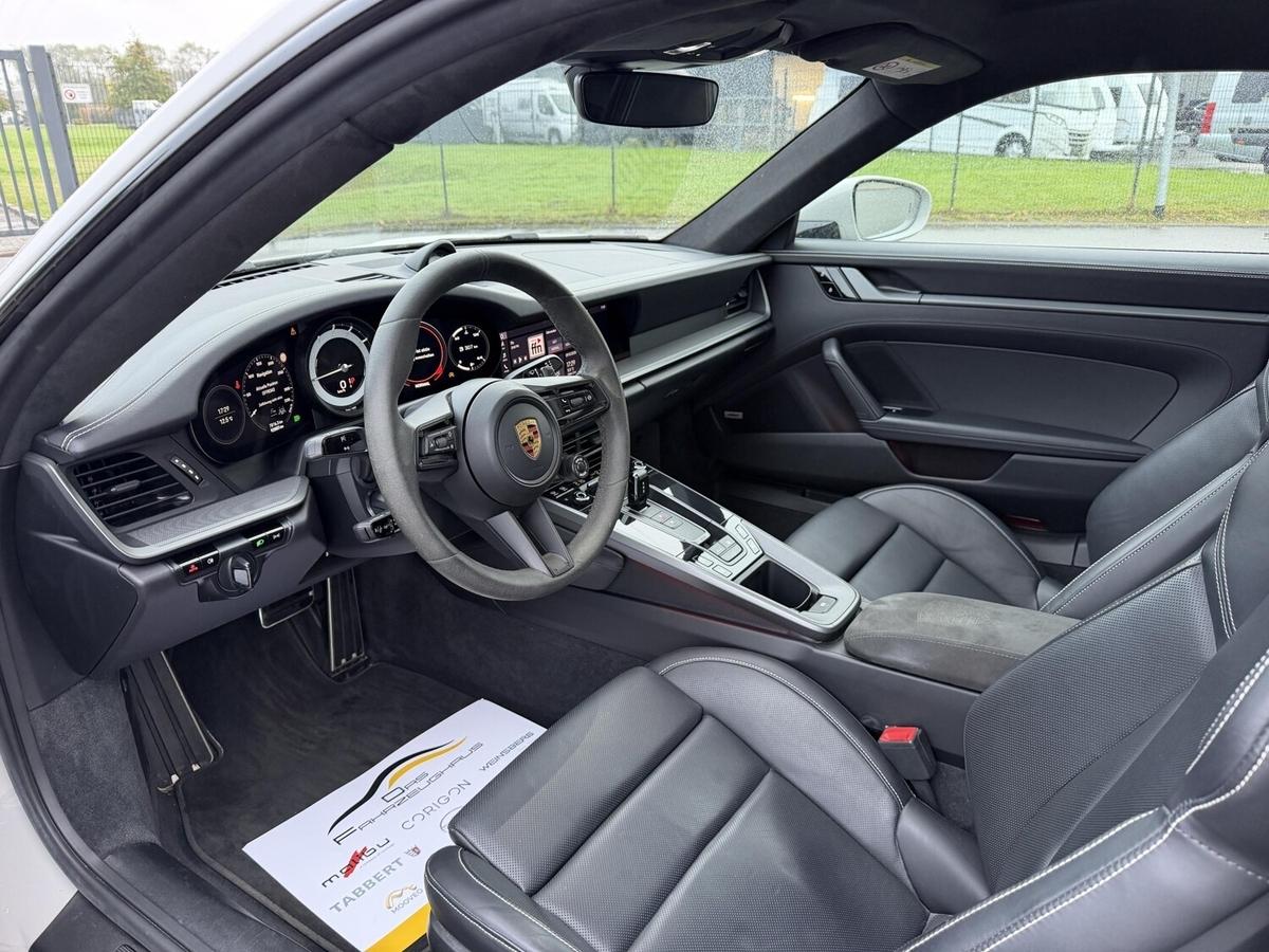 Porsche 992 911 Carrera S+Innodr+Leder+LED+Glasd+Aproved