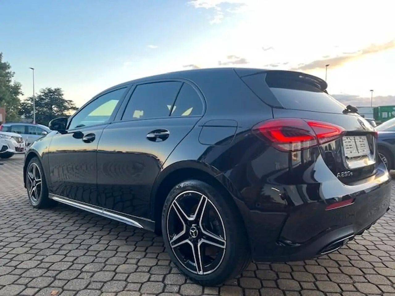 Mercedes-Benz Mercedes-benz A 250 e Automatic EQ-Power Premium