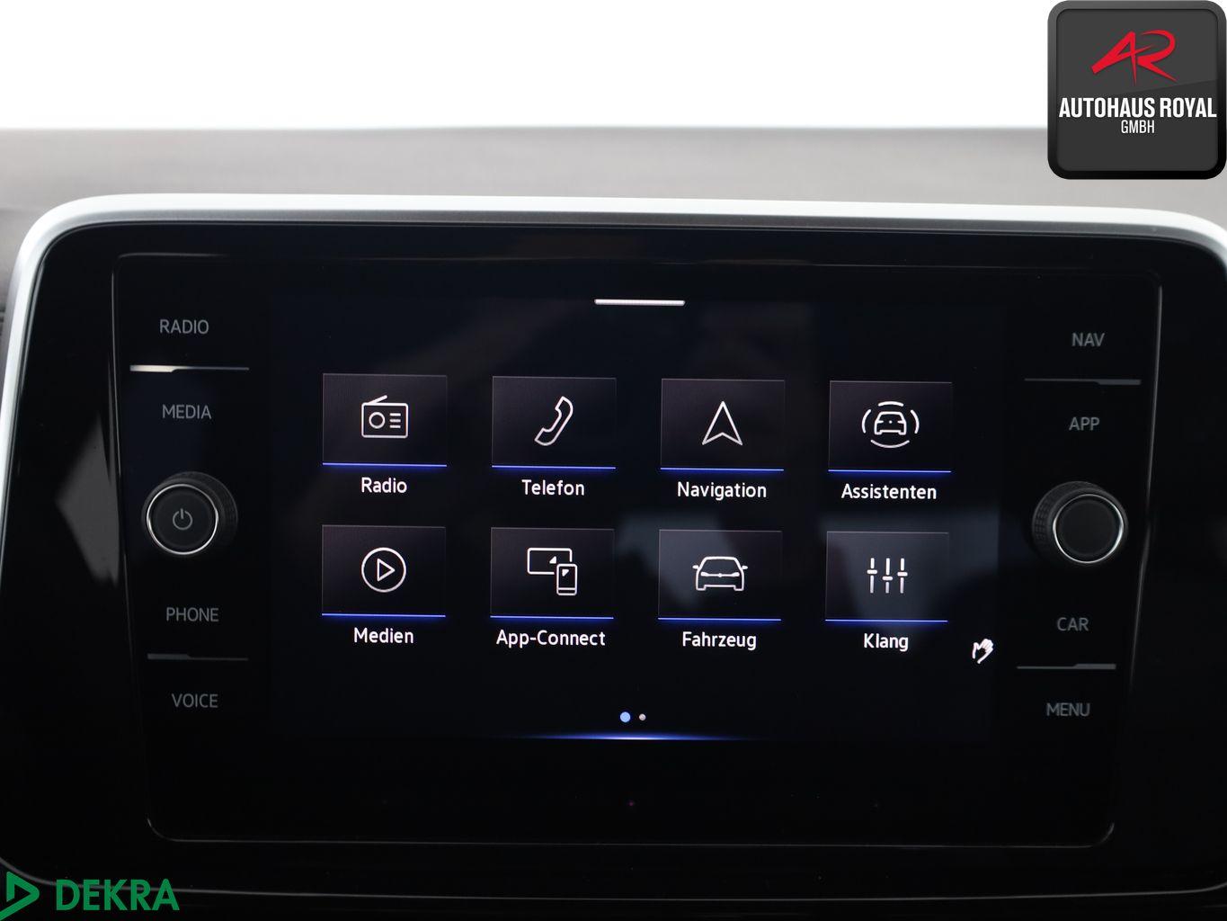Volkswagen T-Roc 1.5 TSI R LINE KEYLESS,ACC,KAMERA,IQ-DRIVE