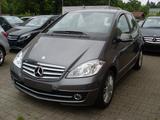 Mercedes-Benz A 170 Elegance / Automatik / Anhängerkupplung - : Anhängerkupplung Auto