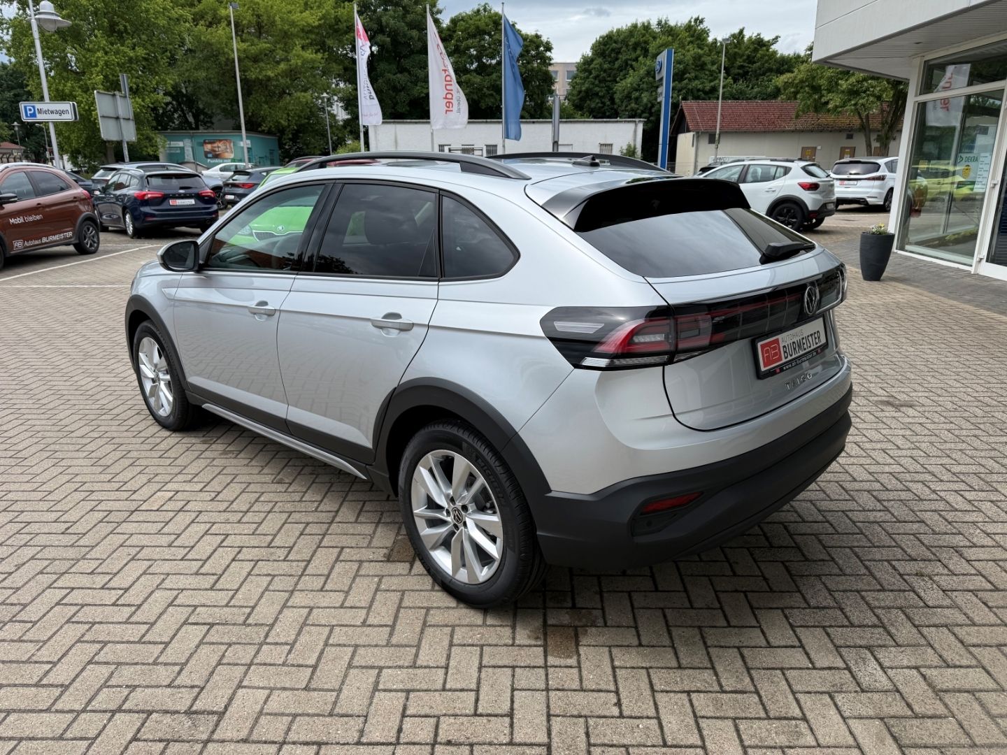 Fahrzeugabbildung Volkswagen Taigo Life Spring 1.0 TSI DSG Digitales Cockpit