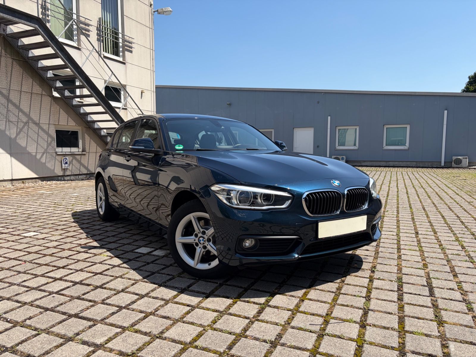BMW 118i Advantage-LED*U-Frei*Sport-Lenkrad*16 Zoll 