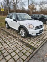 MINI Mini Cooper Country Man D - MINI Cooper Countryman mit Diesel-Antrieb: Automatik