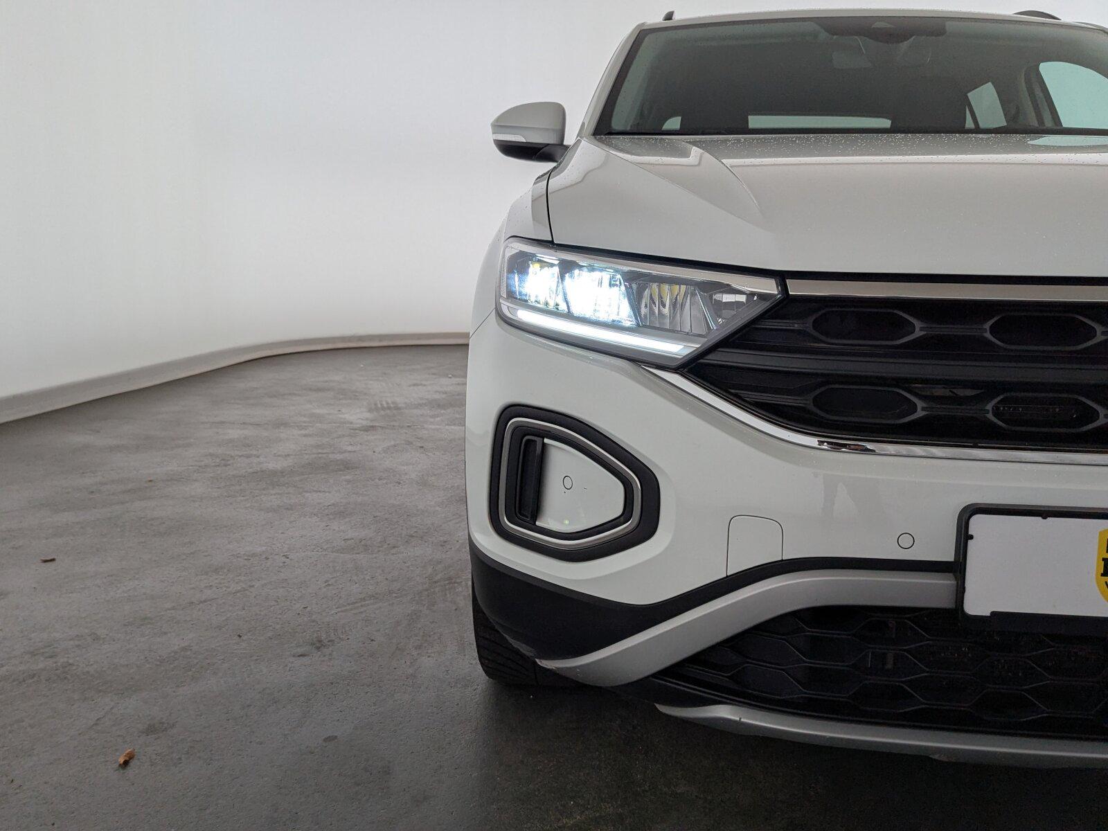 Volkswagen T-Roc 1.5 TSI Life DSG LED+CARPLAY+SHZ+PDC+Klima, миниатюра 3