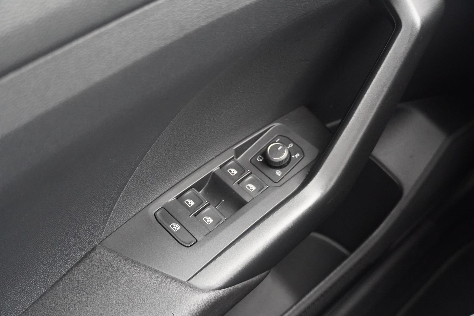 Volkswagen T-Cross 1.5 16V TSI Style LED ACC AHK Kamera, миниатюра 13