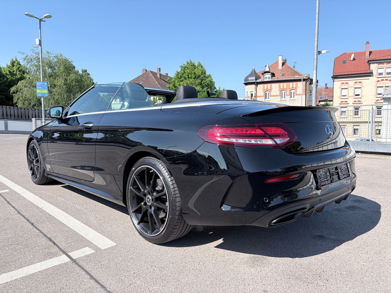 Mercedes-Benz C 300d AMG PLUS COMAND HUD DISTRONIC BURMESTER foto 7