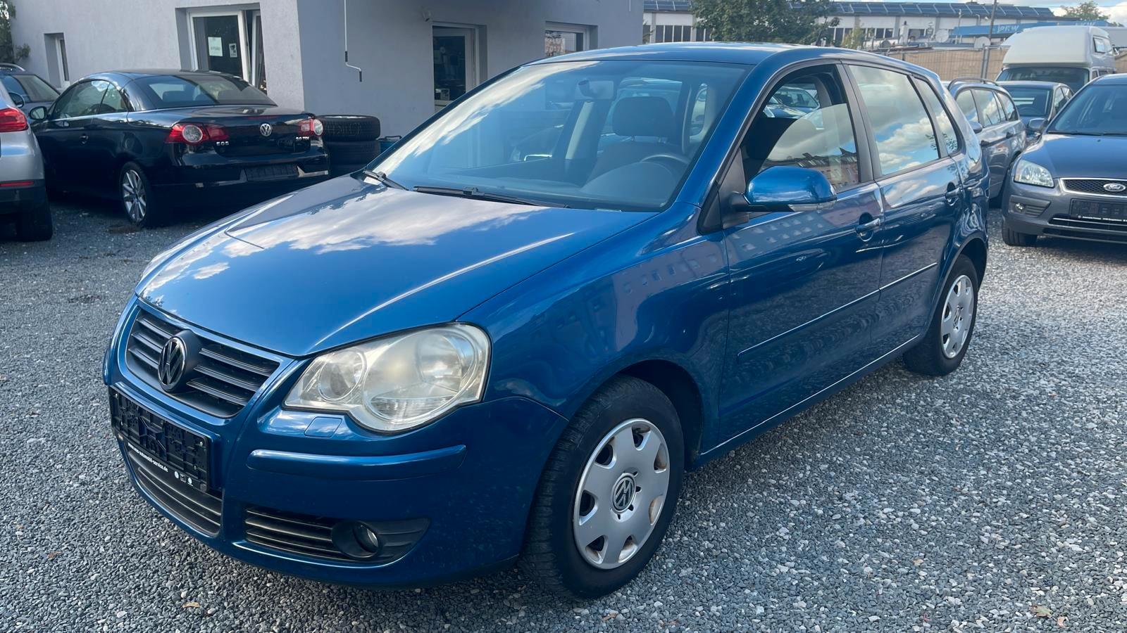 Volkswagen Polo IV Tour Klimaautomatik SHZ EfH LMF *1 Hand*