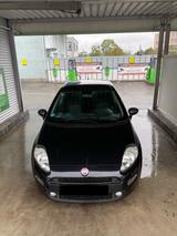 Fiat Punto 1.2 8V YOUNG 5-türig mit Klimaanlage - Fiat Punto in Ludwigshafen