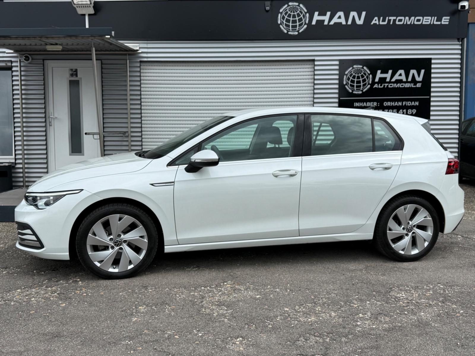 Volkswagen Golf VIII Lim. Style*Ambiente+Memory+Rückfahrkam