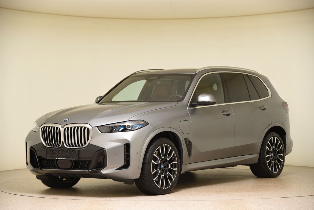 Image of BMW X5