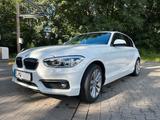 BMW 118i Advantage - weiß, nur 39.400km, TÜV 07/26 - BMW mit Benzin-Antrieb: Limousine, 3.0