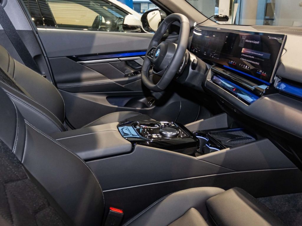 BMW 520 - Bild 17