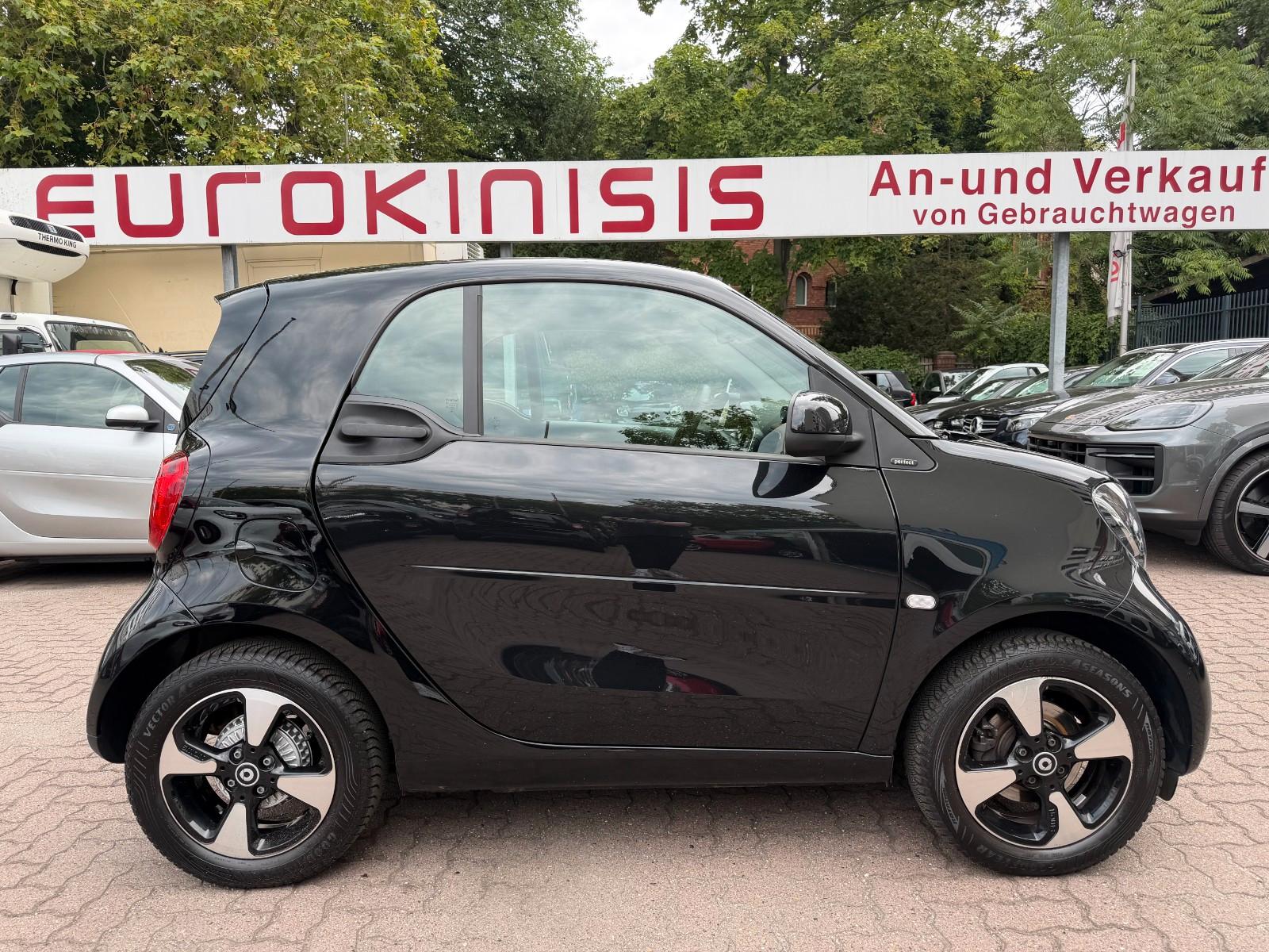 Smart fortwo 66kW TWIN perfect*PANO*LEDER*SHZ*NAVI*