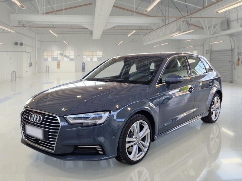 Audi AUDI A3 SPORTBACK 40 E-TRON S TRONIC ADMIRED 5 P