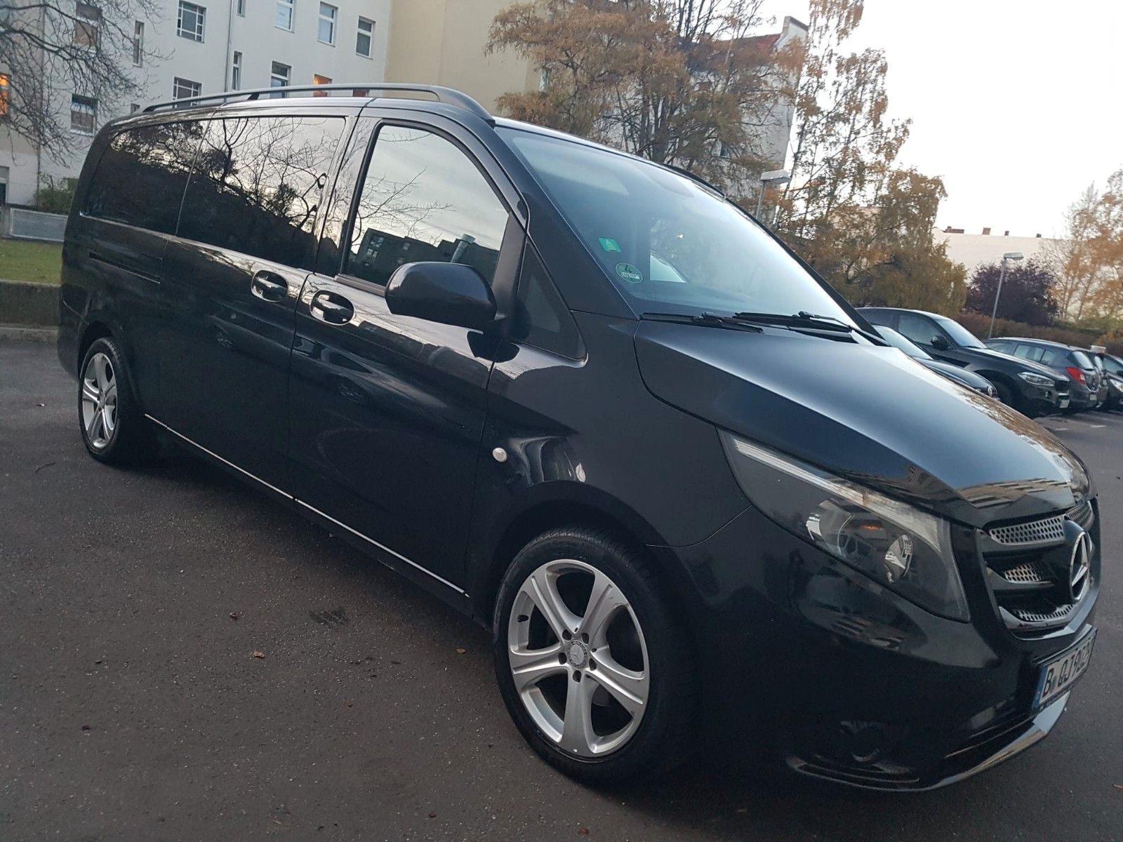 MERCEDES-BENZ Vito 2.2 Tourer 8 Sitze Klimatronik  Parktronik 