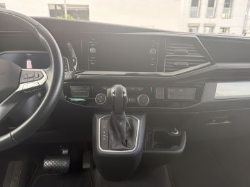 Volkswagen T6 Multivan - 12