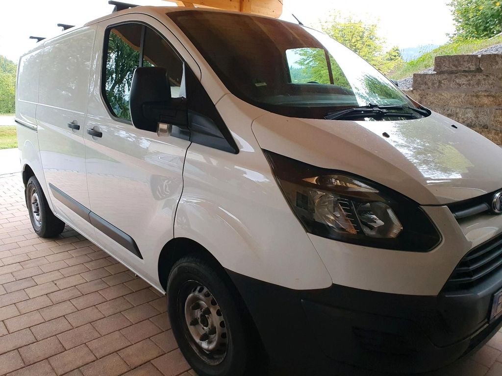 Image of Ford Transit Custom