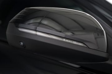 BMW X2 sDrive18d M Sport DriveProf H&K HUD 360° 19"