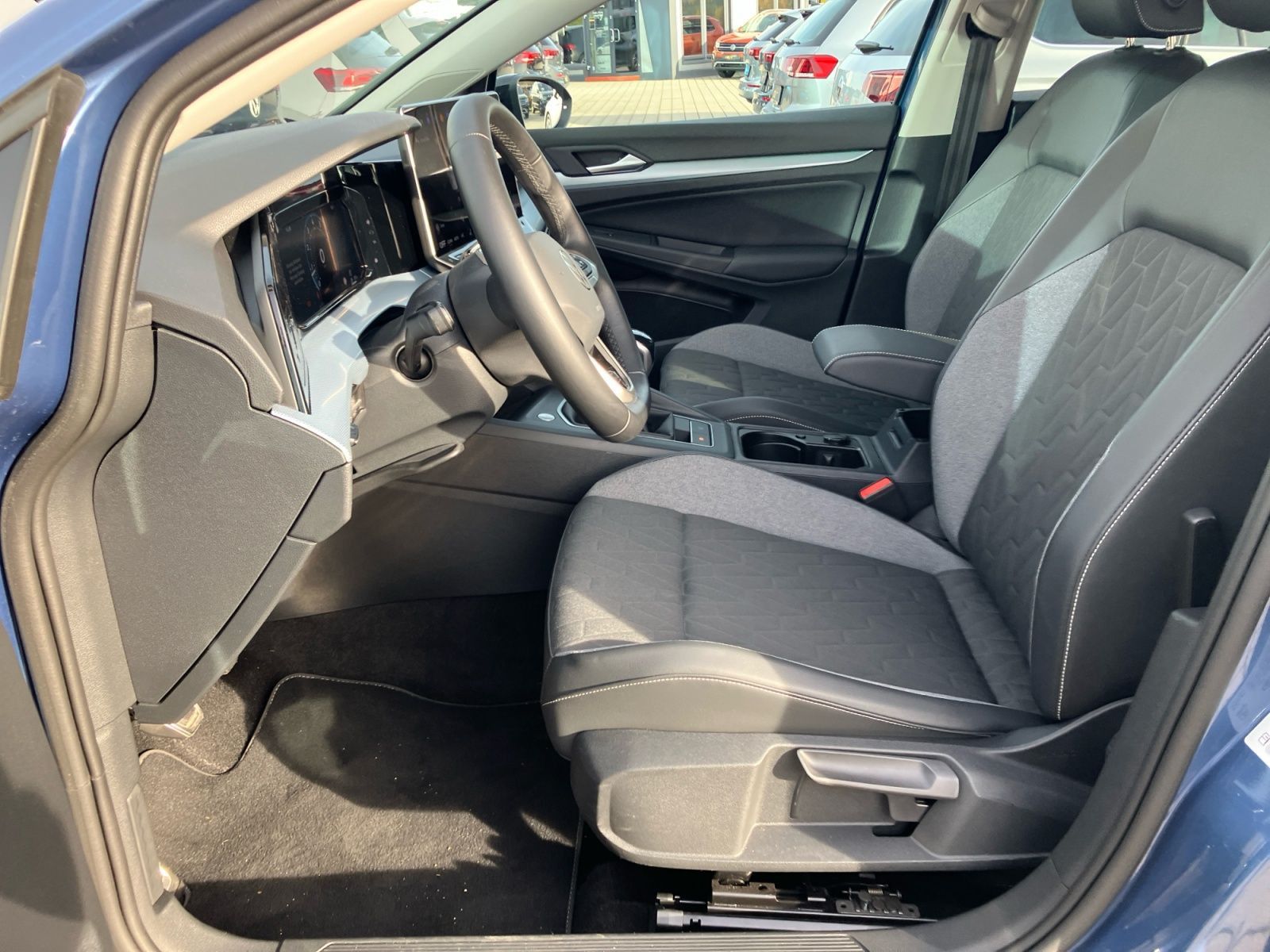 Volkswagen Golf - Bild 7