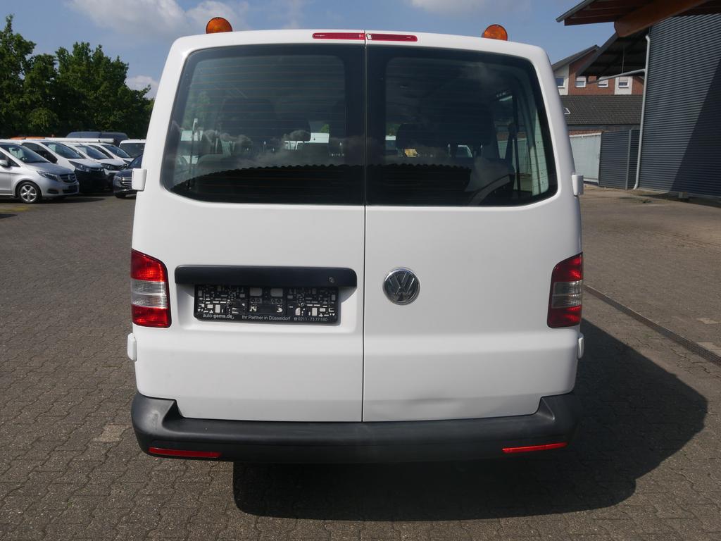 Volkswagen T5 Kombi