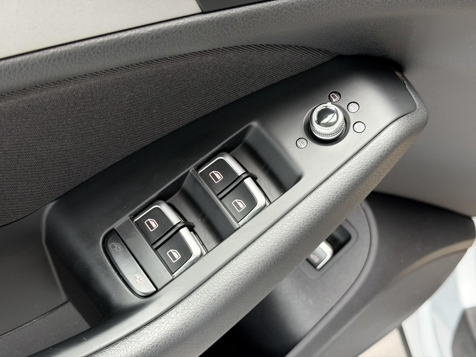 AUDI Q5 - 3.0 TDI - 190 CV - QUATTRO - ATTELAGE - ENTRETIENT COMPLET