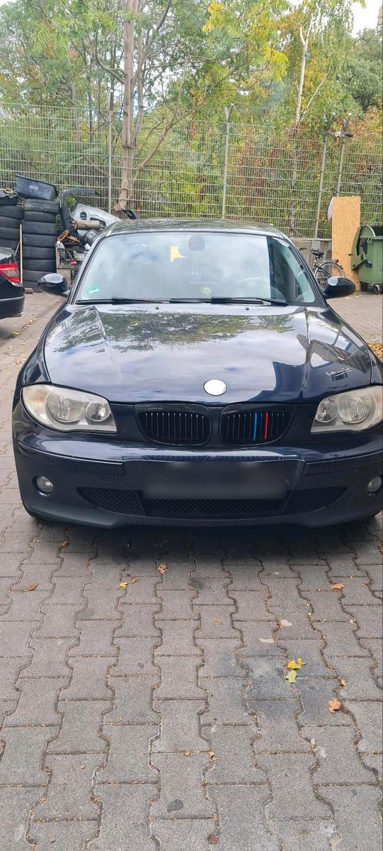 BMW 120