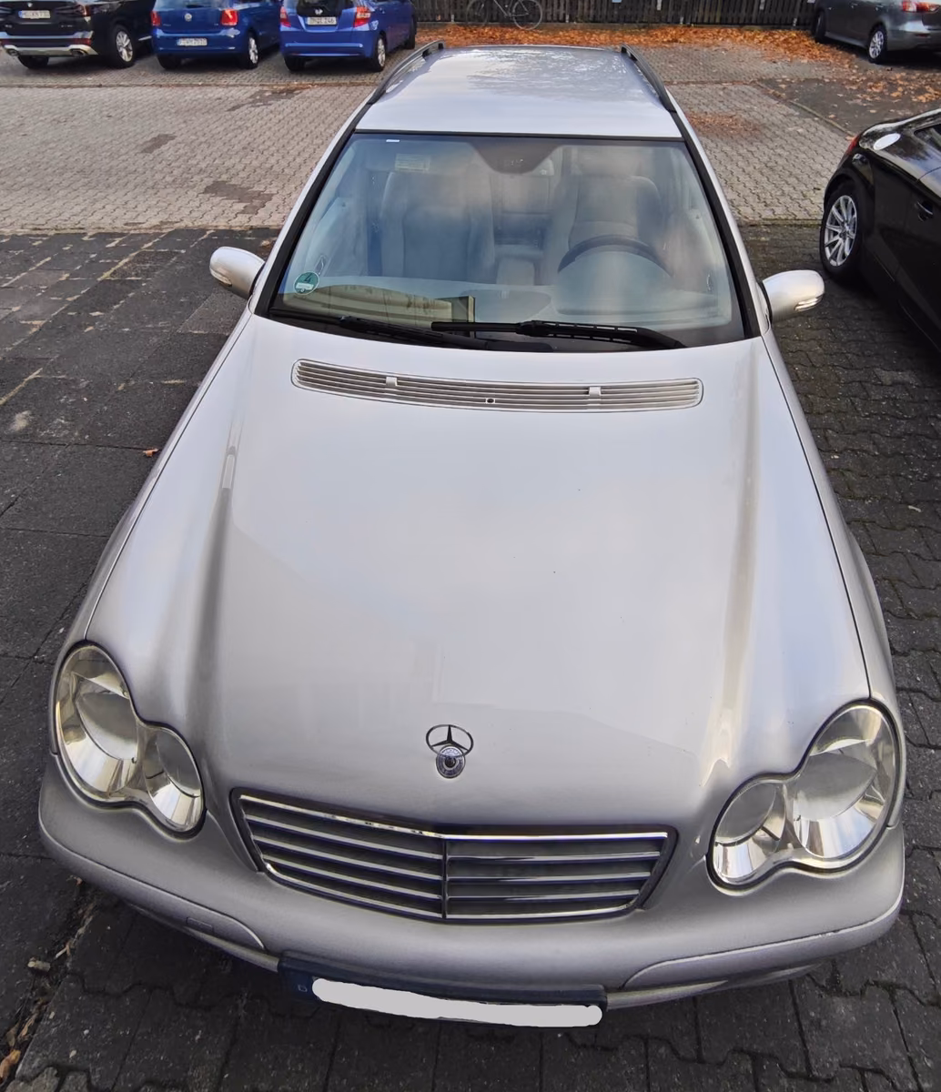 Mercedes-Benz C200 2005 — photo 8