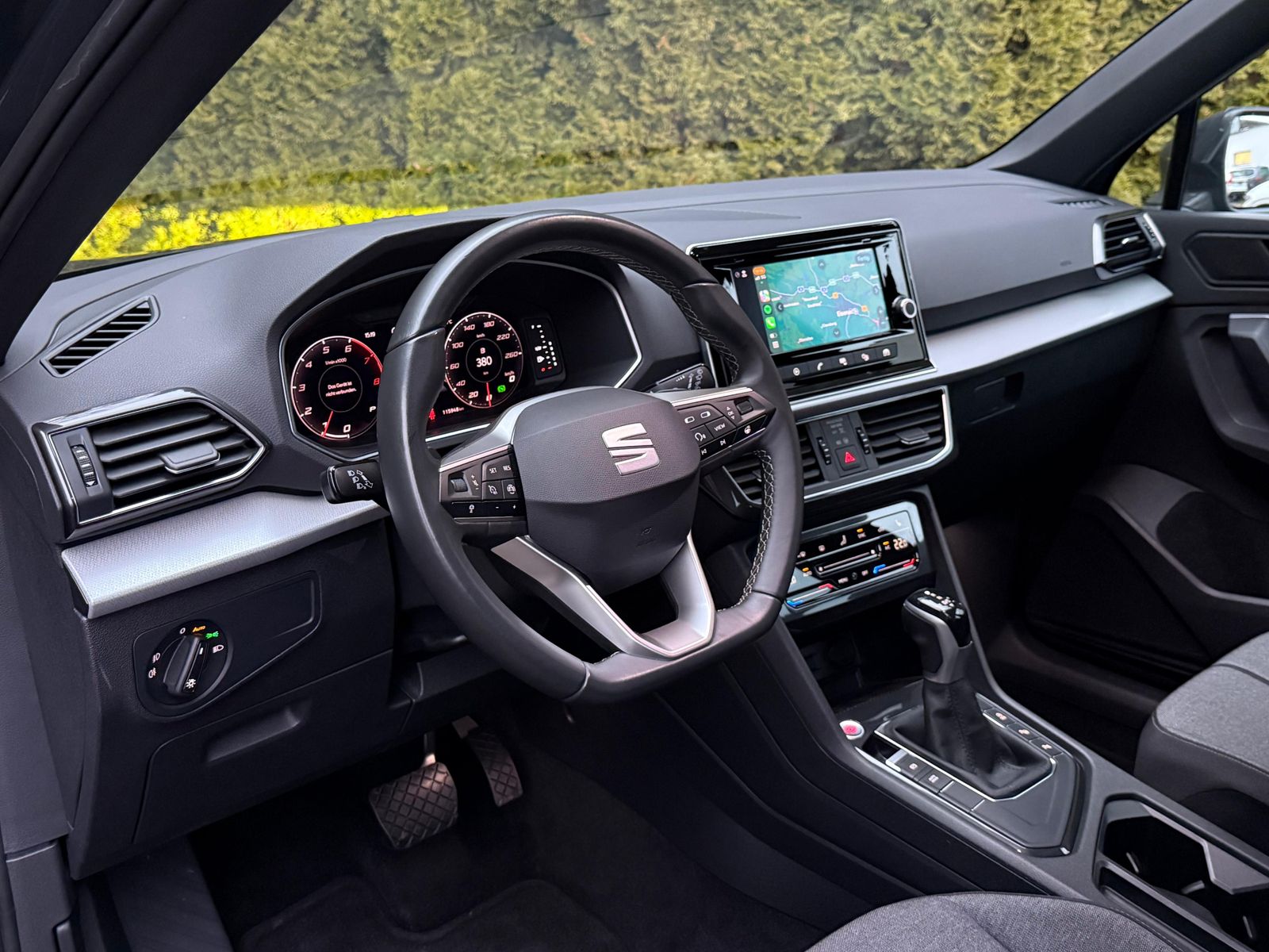 Fahrzeugabbildung SEAT Tarraco 1.5 TSI DSG Style LED+AHK+KAM+ACC+7SITZ