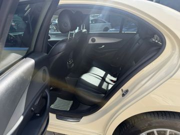 Mercedes E 200 - 8