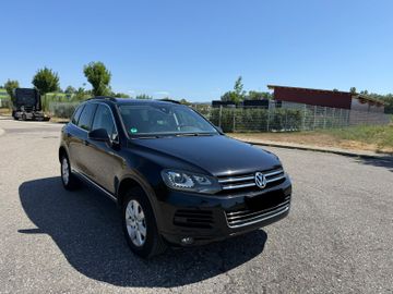 Volkswagen Touareg - 3