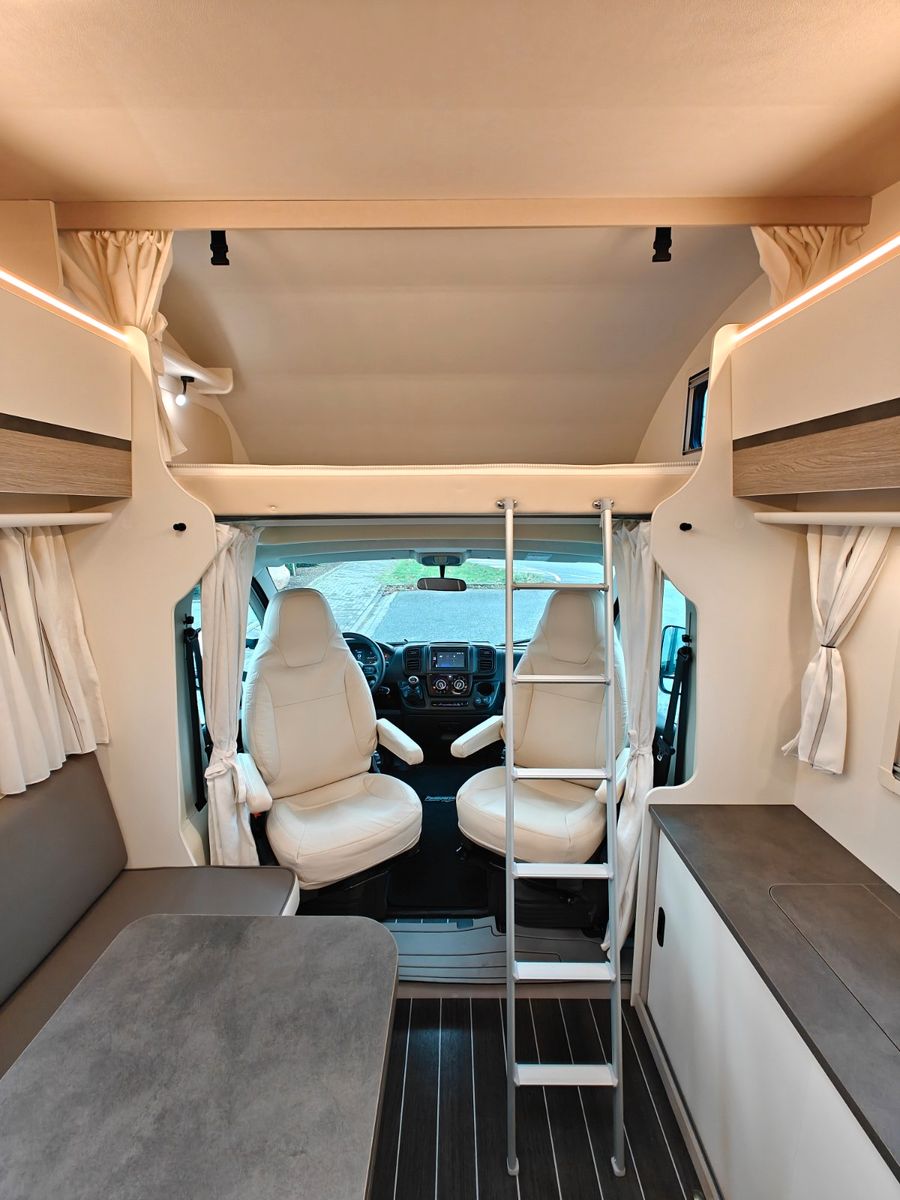 Fahrzeugabbildung XGO Dynamic 39 Lounge - SAT, TV, Markise 4m, Kamera