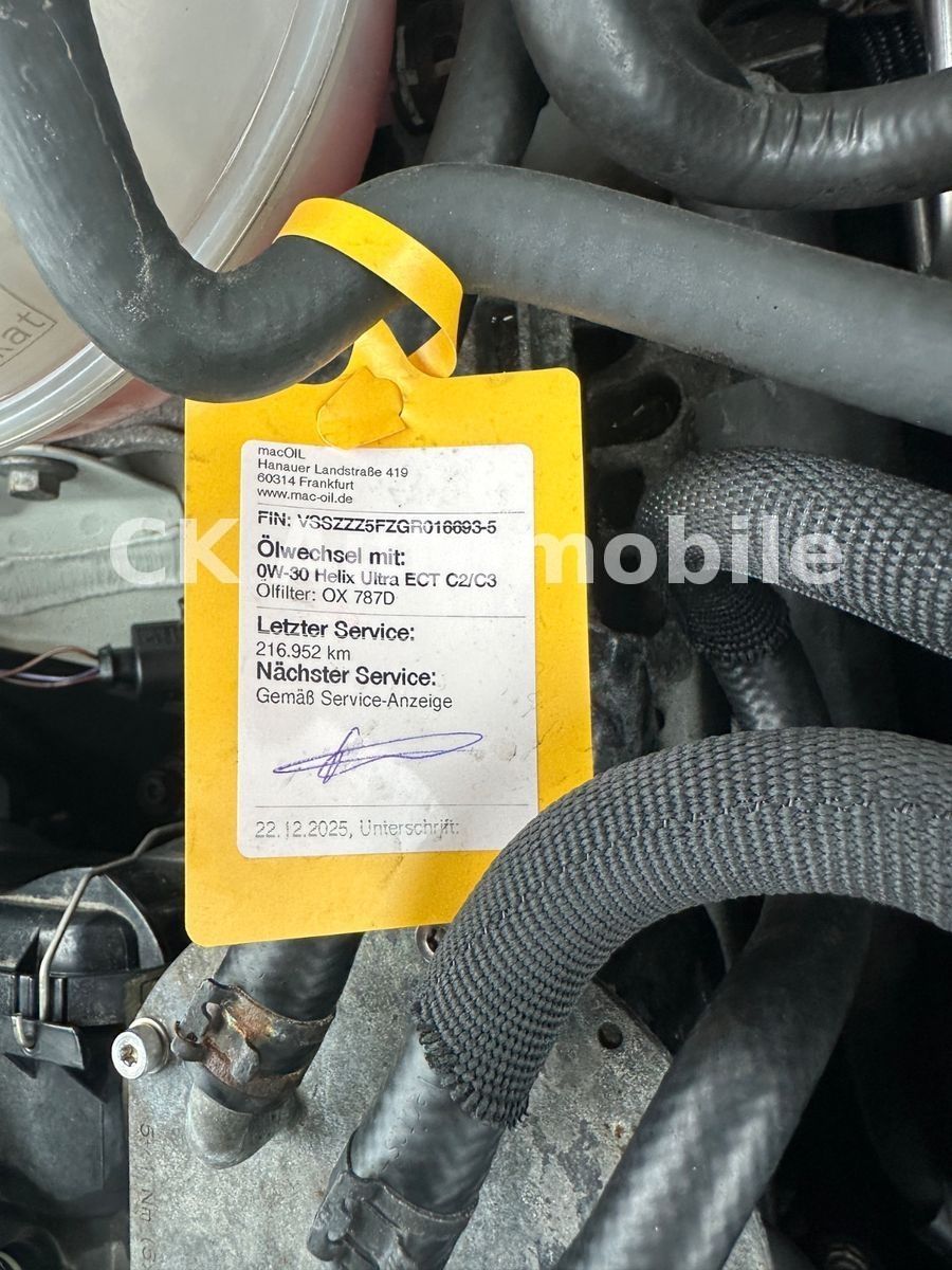 Fahrzeugabbildung SEAT Leon FR 2.0 TDI/Navi/LED/Alcantara/SHZ/PDC