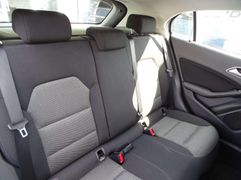 Fahrzeugabbildung Mercedes-Benz GLA 200 GLA 200 CDI KAMERA/ AHK/ SCHECKHEFT